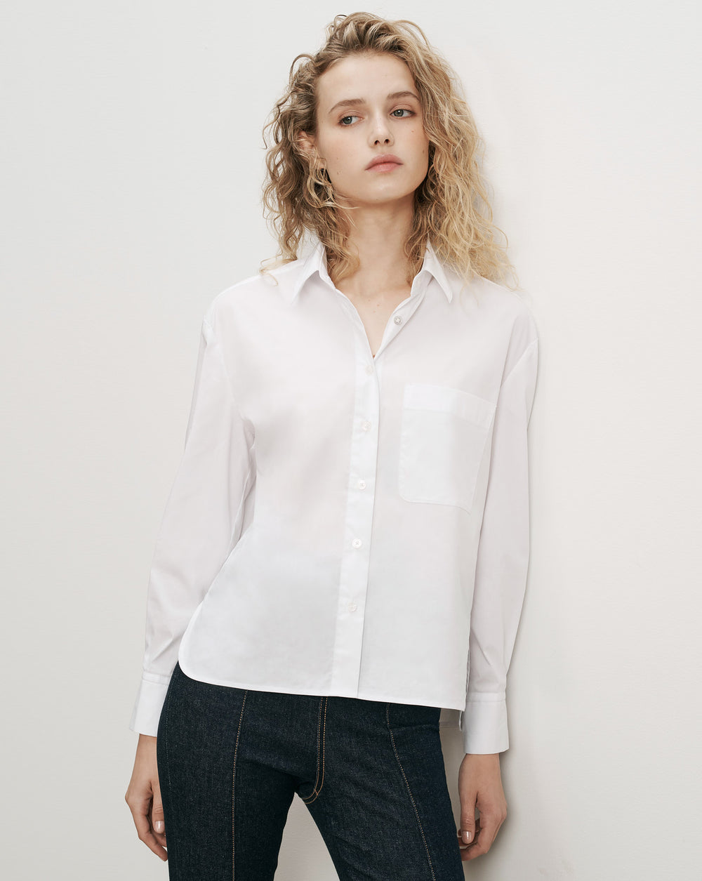 2609_26FA0490_WHITE_01