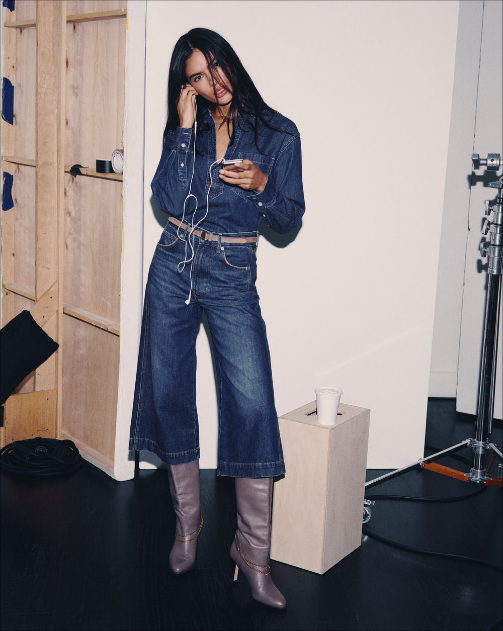 VB_SITE_CROPS_DENIM_0825_PDP_33